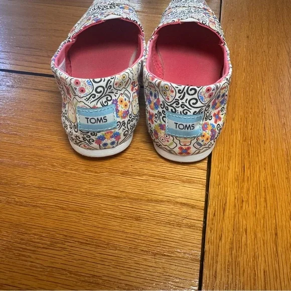Toms Multicolor Sugar Skull day of the dead print size 8 good condition - Picture 2 of 6